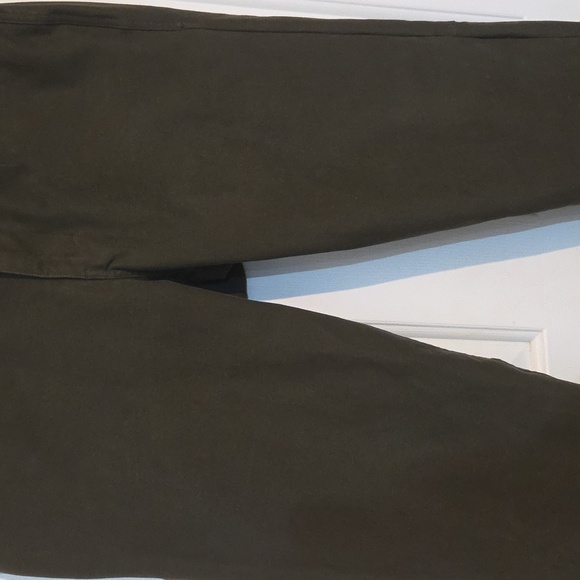 Lululemon ABC Slim-Fit Pant 32" *Utilitech Rover - Picture 4 of 10